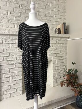 Tribal-NWT-Black & White Striped Sheer Swim Cover-Up / Maternity Dress - XXL